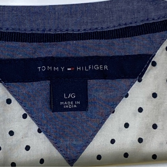 Hilfiger Button Down, Relax Fit, Collard w/Pocket, Roll Up Sleeves, Sz Large - Picture 3 of 13